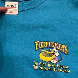 FUNNY FUDPUCKERS T-SHIRT (M)